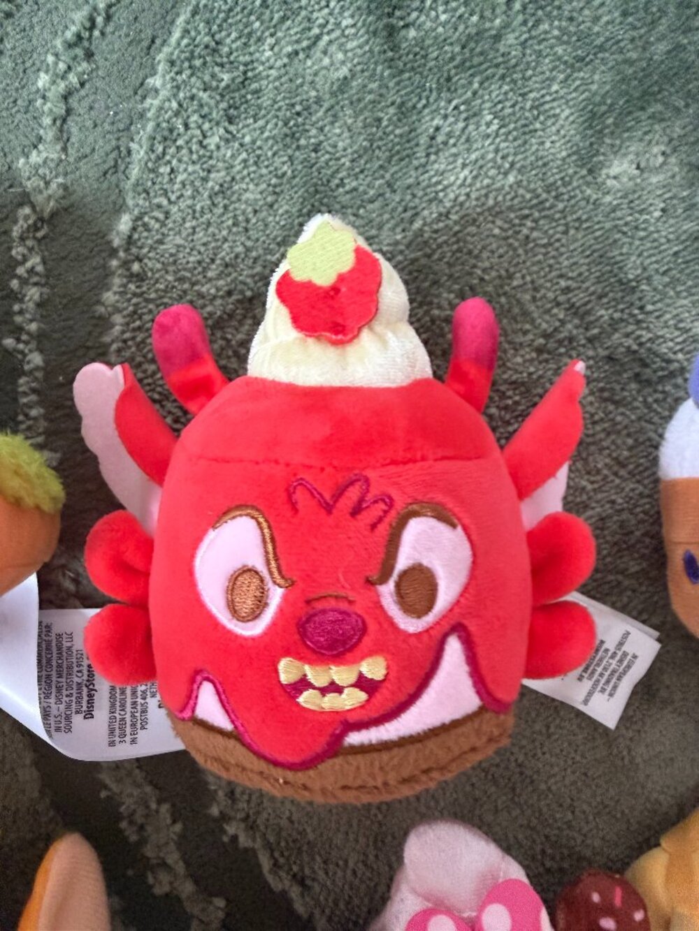 Leroy Cupcake Munchling